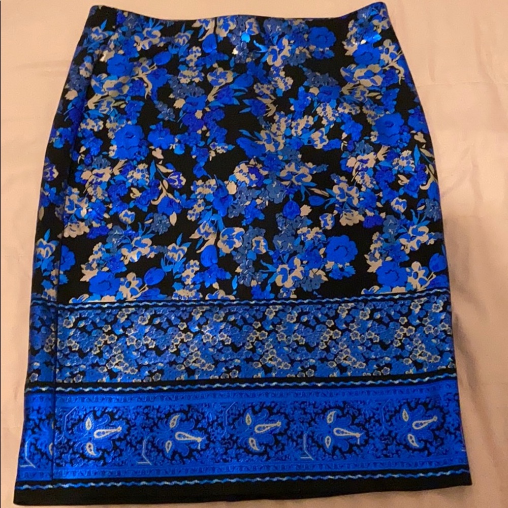 Stylish pencil skirt